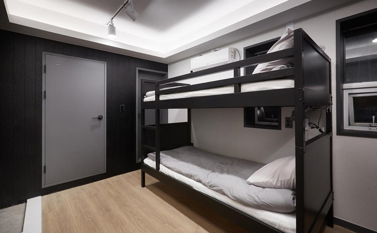 Goldstay Hotel
