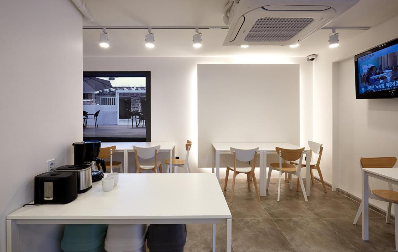Goldstay Hotel
