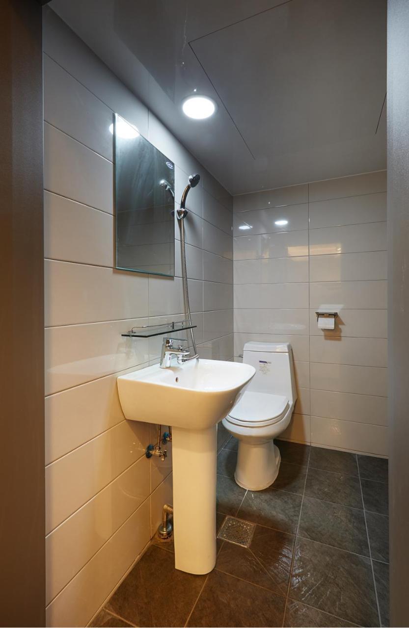 Goldstay Hotel 2*
